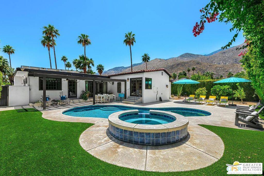Palm Springs, CA 92264,284 E Ocotillo AVE