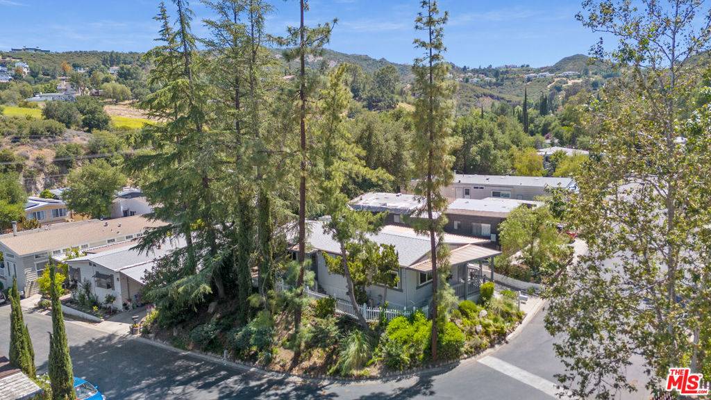 Calabasas, CA 91302,23777 Mulholland HWY #134