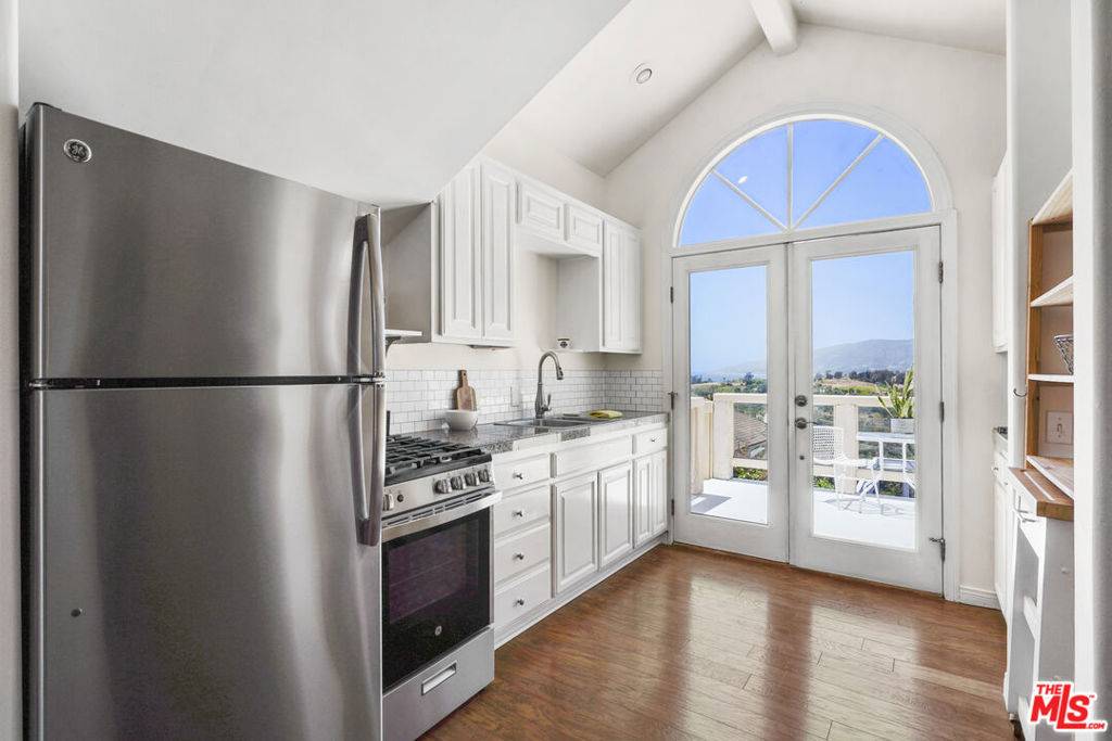 Malibu, CA 90265,29355 Heathercliff RD #GuestHouse