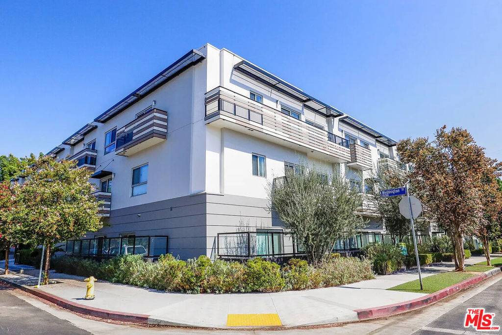 Sherman Oaks, CA 91411,5308 Sepulveda BLVD #217