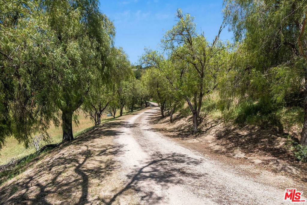Santa Ynez, CA 93460,3333 & 3349 Long Valley RD