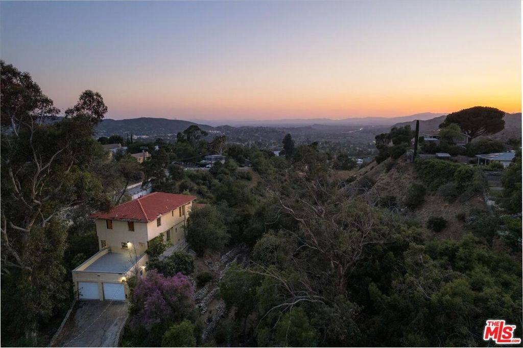 Tujunga, CA 91042,11111 Tujunga Canyon BLVD