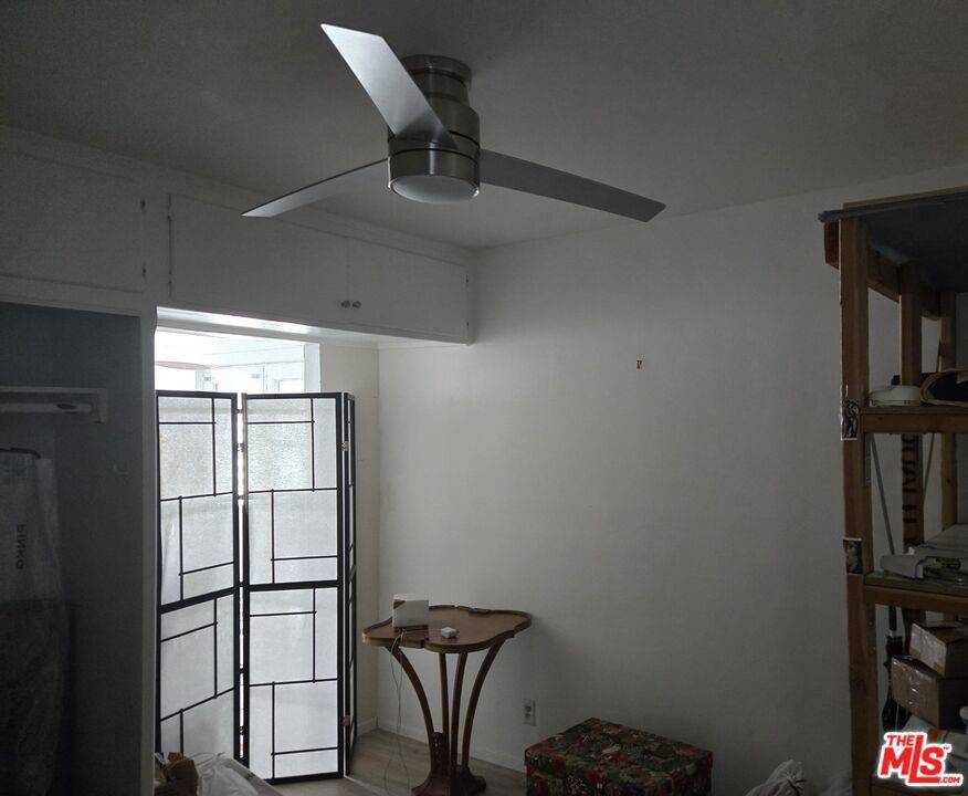 Van Nuys, CA 91406,6909 Texhoma AVE