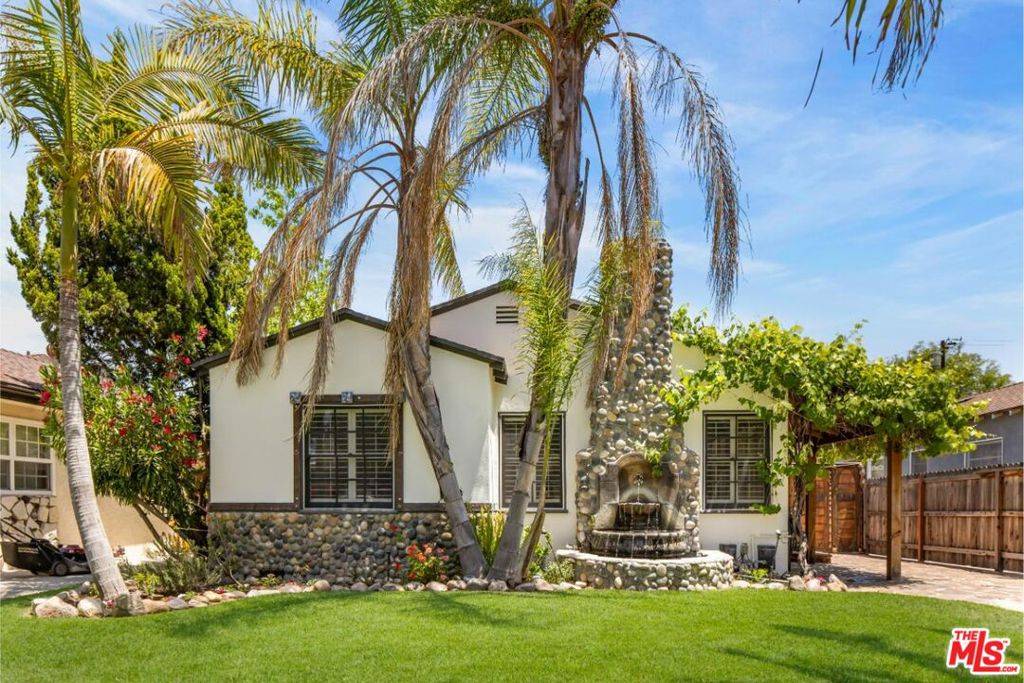 North Hollywood, CA 91601,4940 Arcola AVE