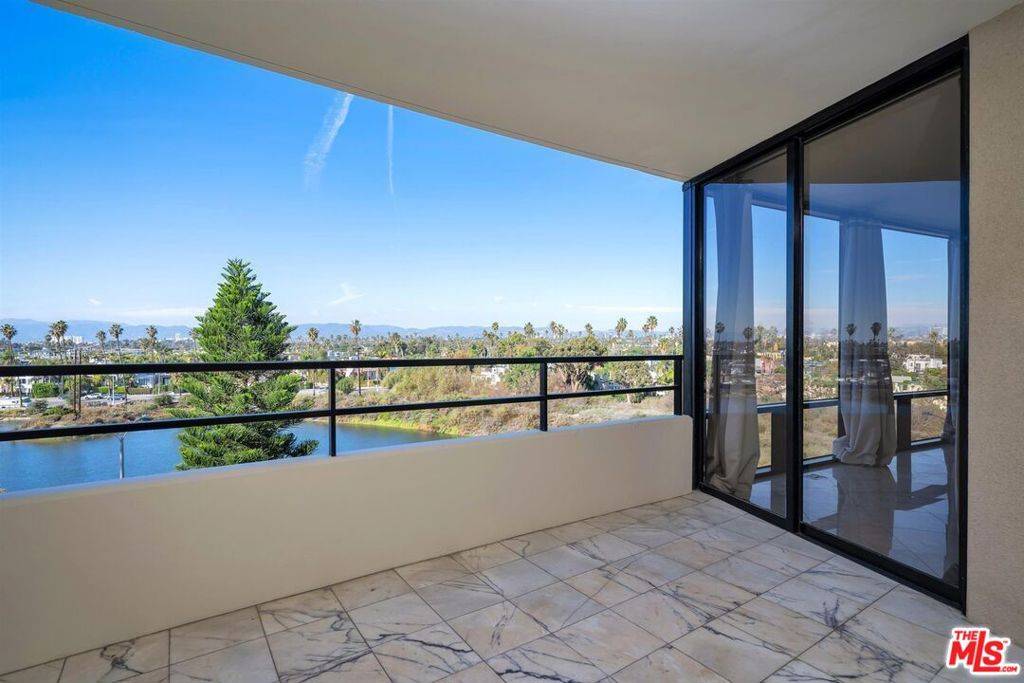 Marina Del Rey, CA 90292,Address not disclosed
