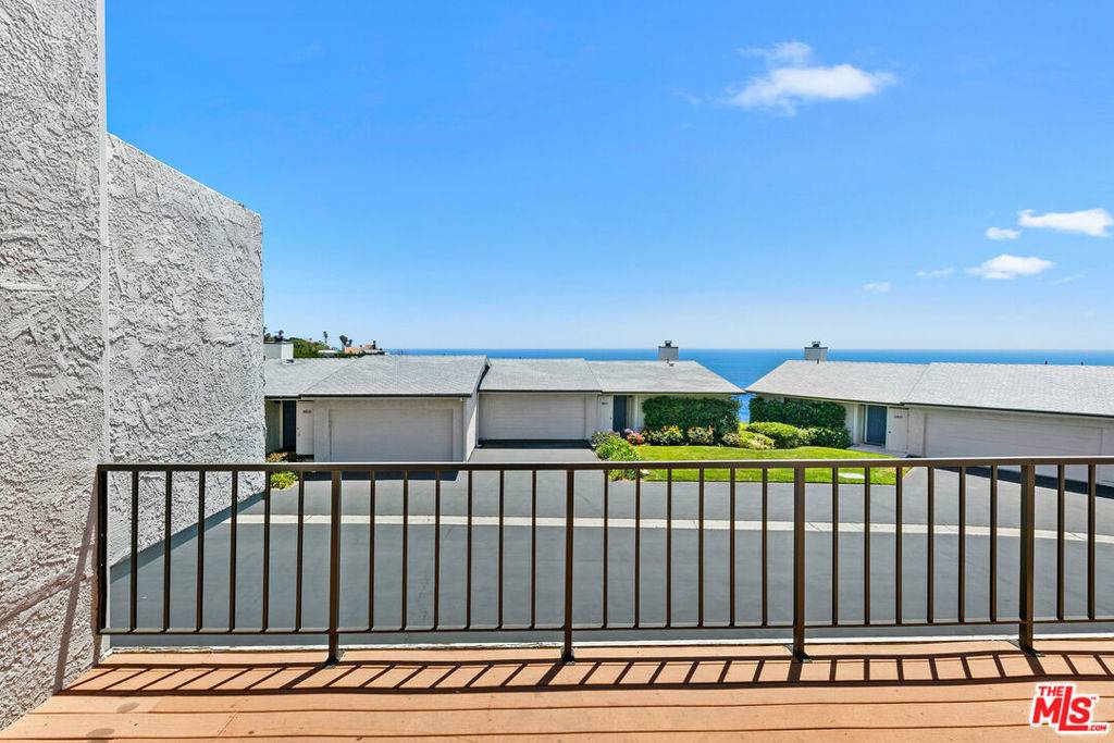 Malibu, CA 90265,29672 Zuma Bay WAY