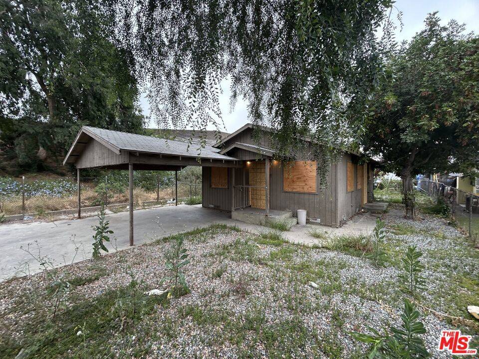Los Angeles, CA 90023,1138 S Indiana ST