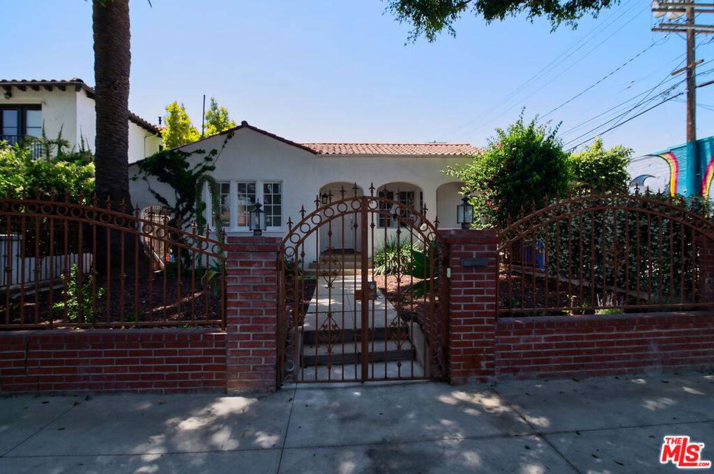 Los Angeles, CA 90036,641 N Martel AVE