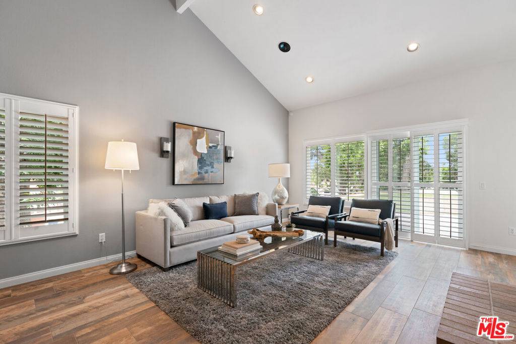 Granada Hills, CA 91344,12320 Nugent DR