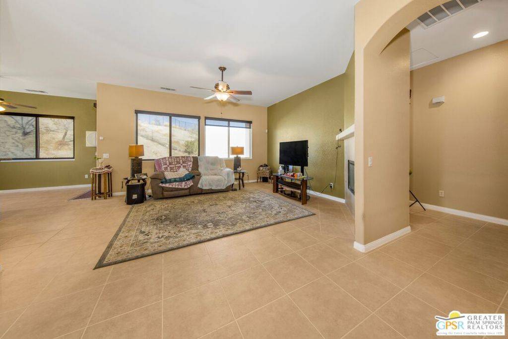 Desert Hot Springs, CA 92240,13818 Summit View CT