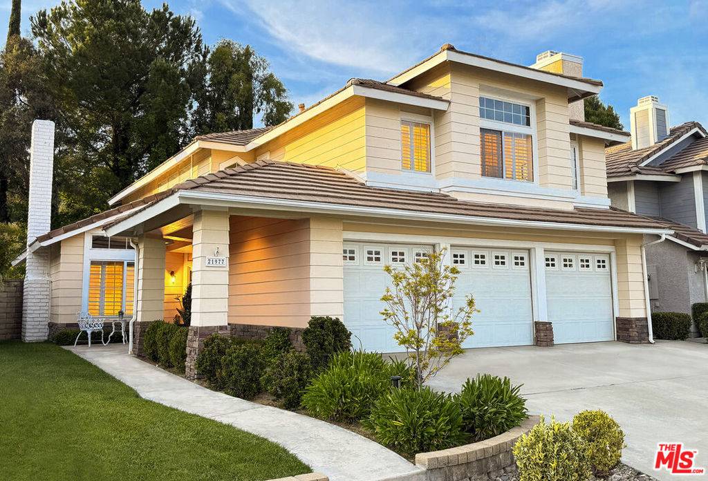 Santa Clarita, CA 91350,21977 Wakefield CT