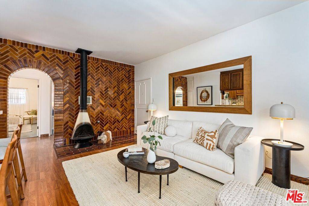Santa Monica, CA 90405,641 Bay ST