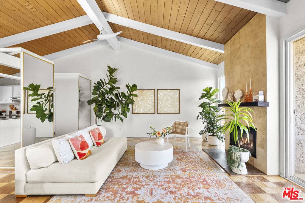 Malibu, CA 90265,28366 Rey De Copas LN