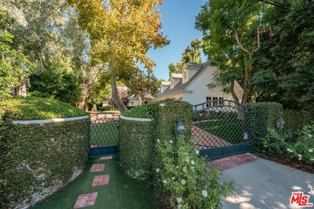 Encino, CA 91316,4714 Balboa AVE