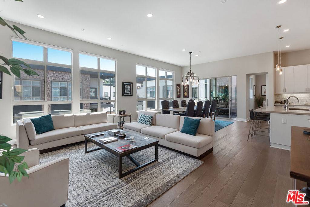 Playa Vista, CA 90094,12714 W Sea Spray PL #6