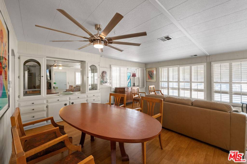 Cathedral City, CA 92234,395 Wolf LN