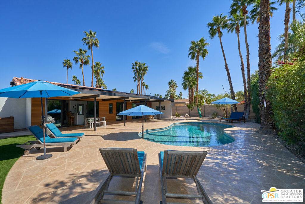 Palm Springs, CA 92262,877 E El Cid