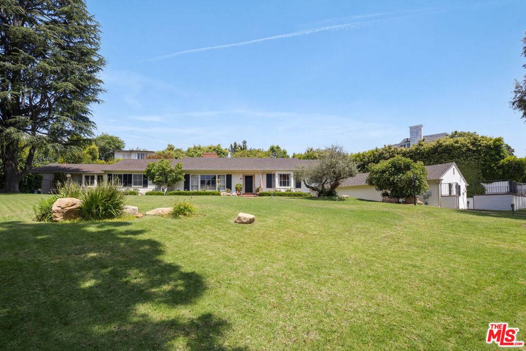 Pacific Palisades, CA 90272,1491 Capri DR