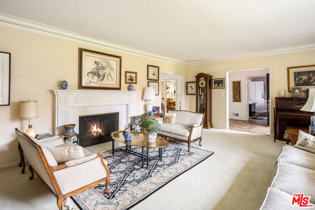 Pacific Palisades, CA 90272,1491 Capri DR