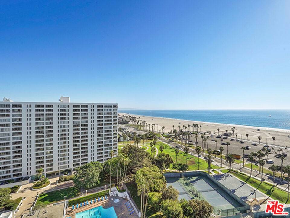 Santa Monica, CA 90405,2700 S Neilson WAY #235