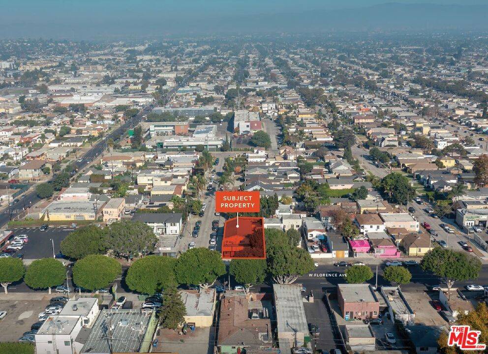 Los Angeles, CA 90043,2927 W Florence AVE
