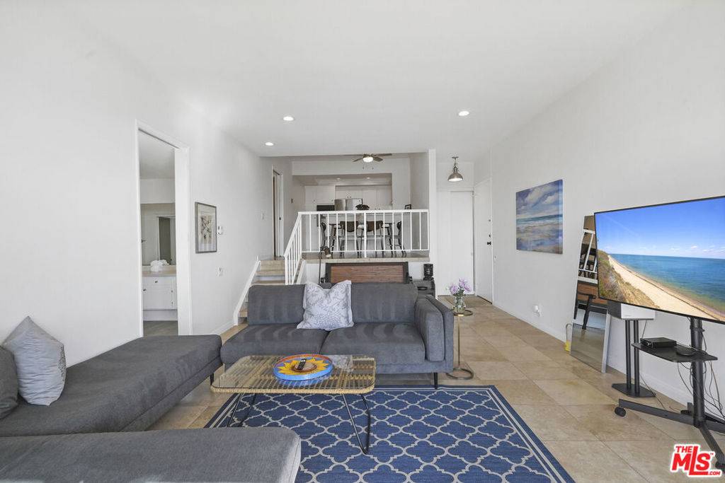 Malibu, CA 90265,18103 Coastline DR #7
