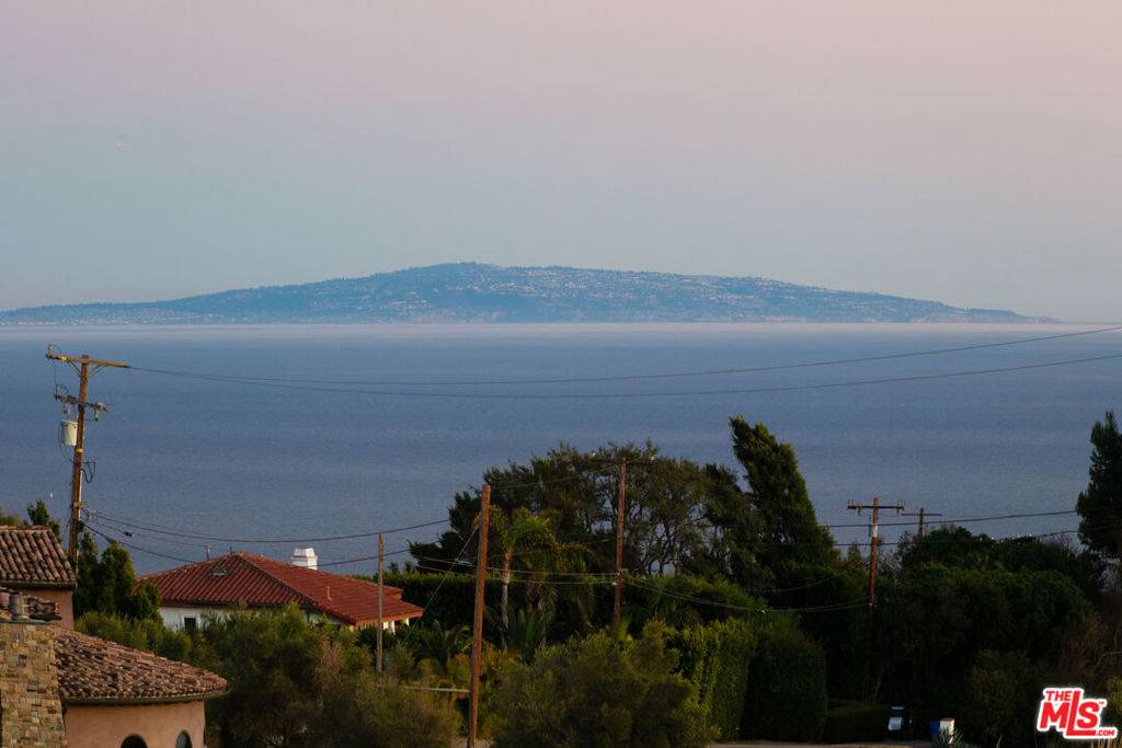 Malibu, CA 90265,4756 Latigo Canyon RD