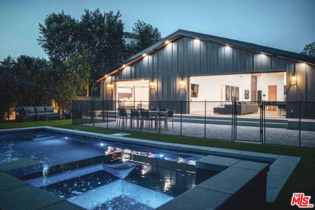 Valley Village, CA 91607,12354 Tiara ST