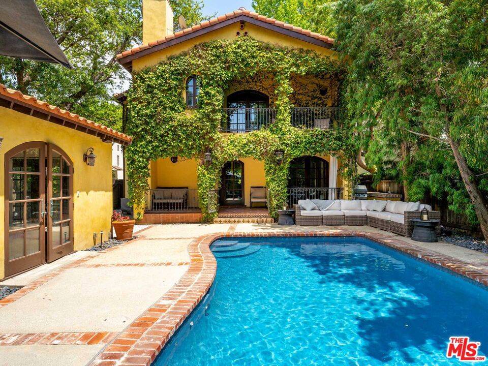 Studio City, CA 91604,4057 Farmdale AVE