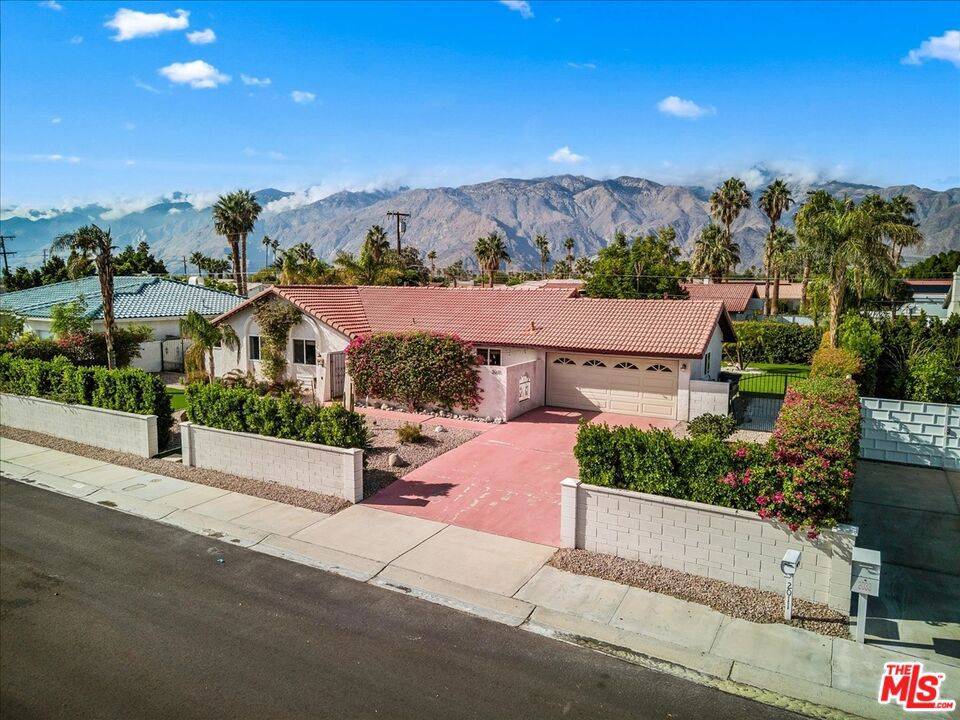 Palm Springs, CA 92262,2011 N San Antonio RD