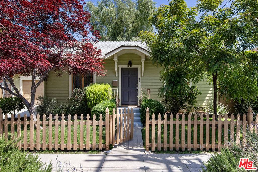 Los Angeles, CA 90041,1915 Chickasaw AVE
