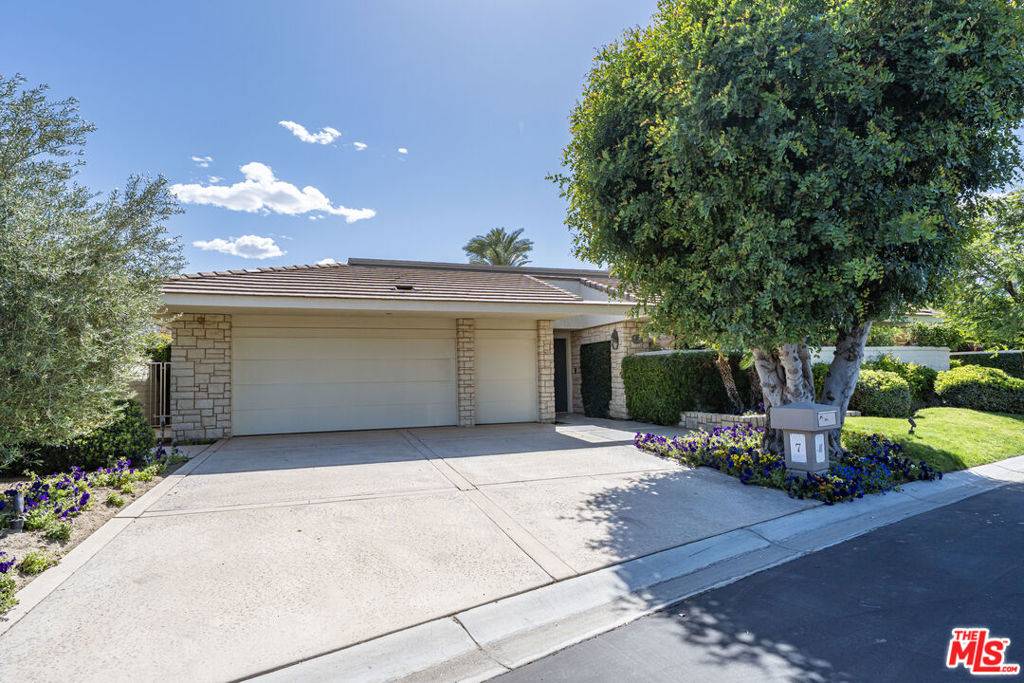 Rancho Mirage, CA 92270,7 Churchill LN