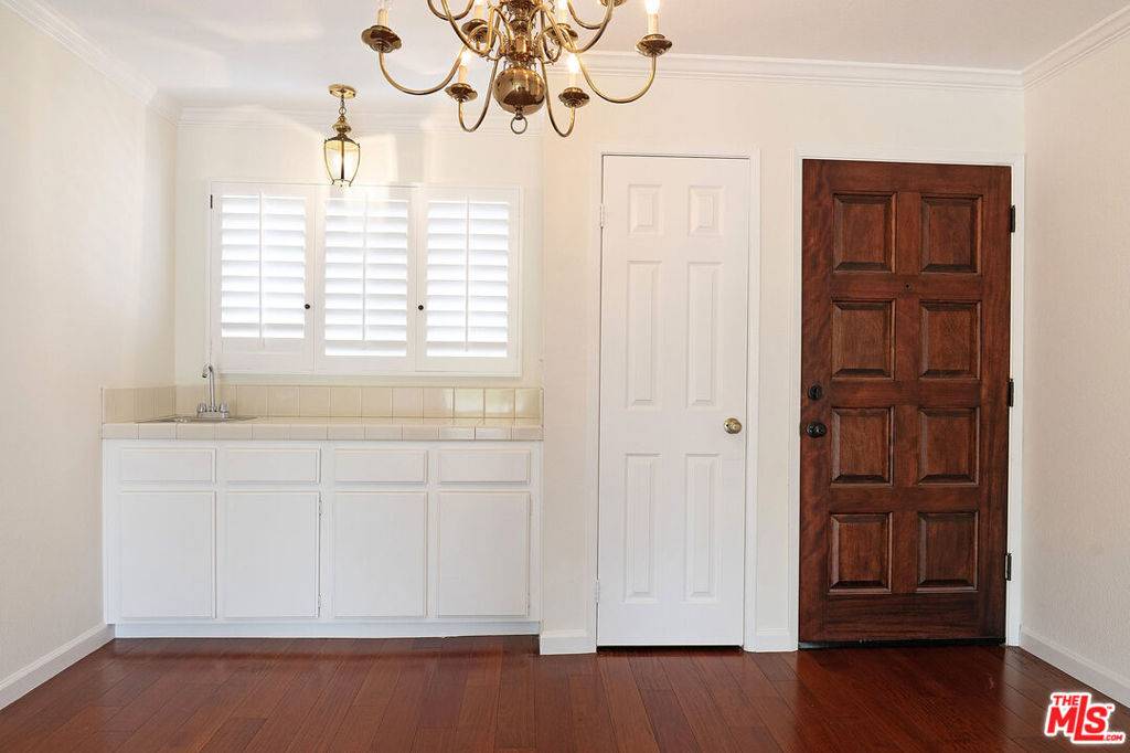Los Angeles, CA 90066,3544 S Centinela AVE #307