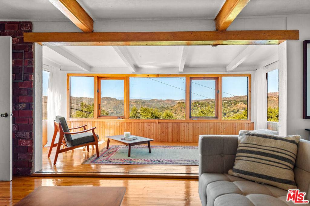 Topanga, CA 90290,20158 Observation DR