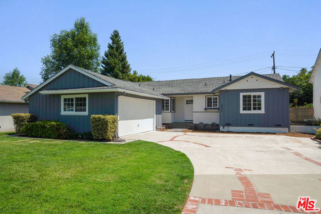 West Hills, CA 91307,22662 Hamlin ST