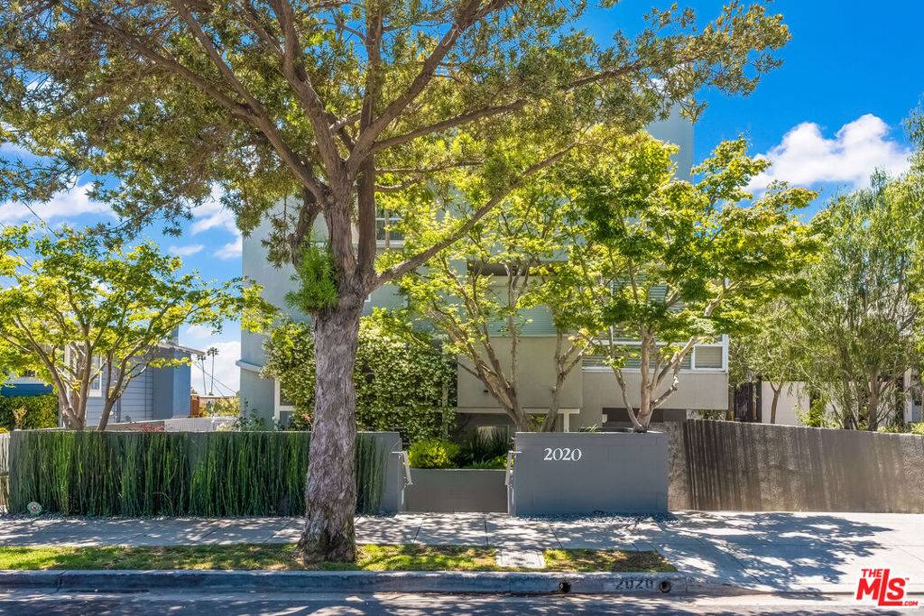 Santa Monica, CA 90405,2020 6th ST #2