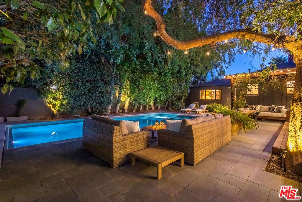 Sherman Oaks, CA 91401,5520 Leghorn AVE