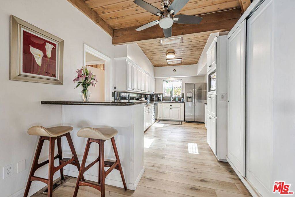San Diego, CA 92109,1148 Turquoise ST