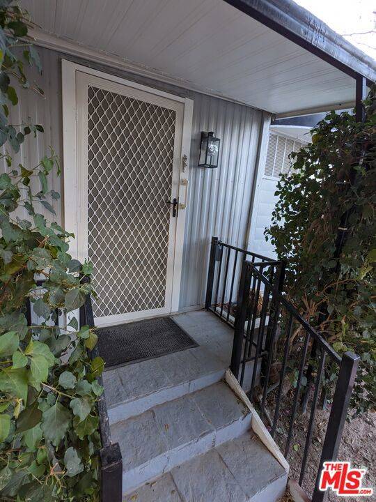 Thousand Palms, CA 92276,32180 Saucon Valley ST