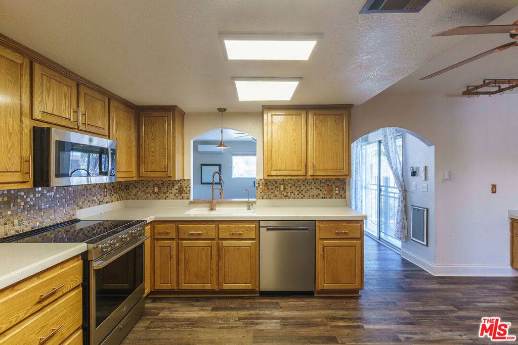 7545 Pinon DR Yucca Valley, CA 92284