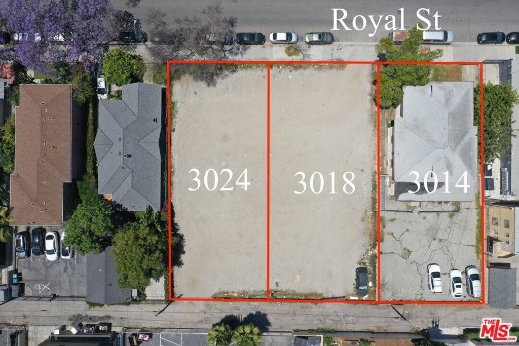 Los Angeles, CA 90007,3018 Royal ST