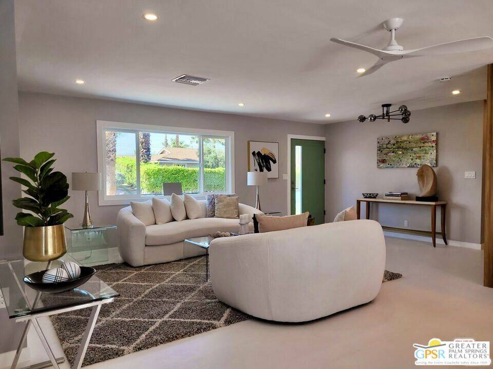 Palm Springs, CA 92262,505 E Molino RD