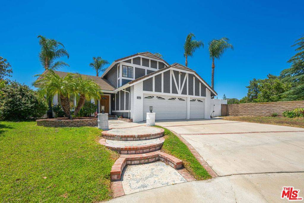 West Hills, CA 91304,23716 Elkwood ST