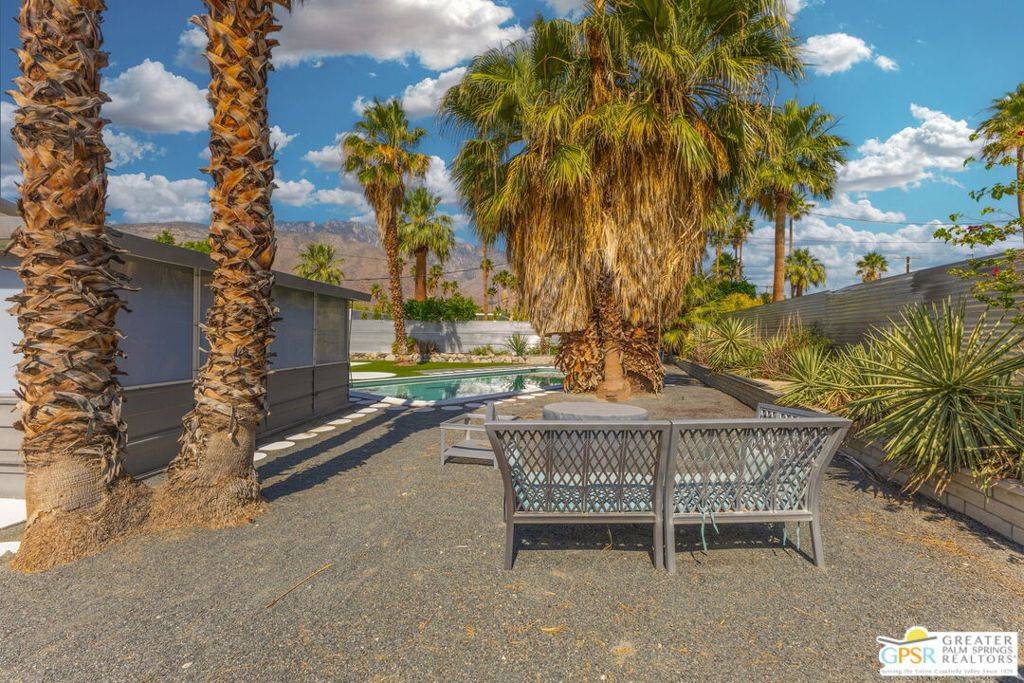 Palm Springs, CA 92262,784 E Alexander WAY