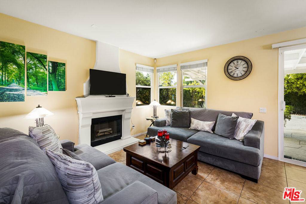 Sylmar, CA 91342,13545 Village LN