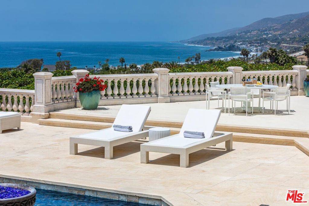 Malibu, CA 90265,6051 Philip AVE