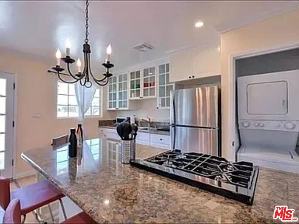 Santa Monica, CA 90403,1028 12th Street #9