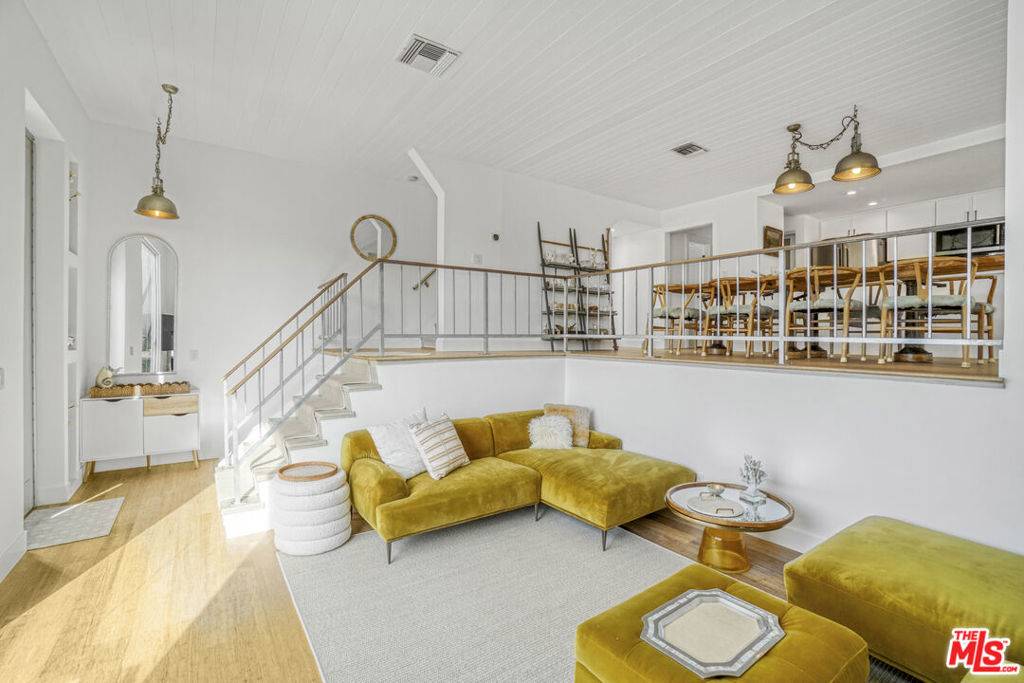 Venice, CA 90291,657 Mildred AVE