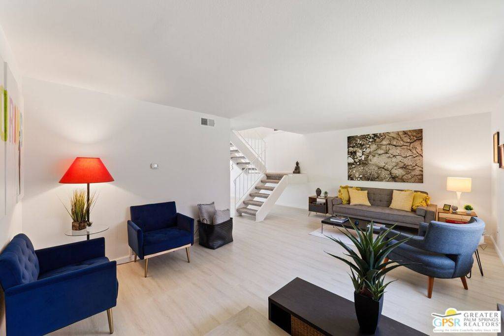 Palm Springs, CA 92262,2252 N Indian Canyon DR #E