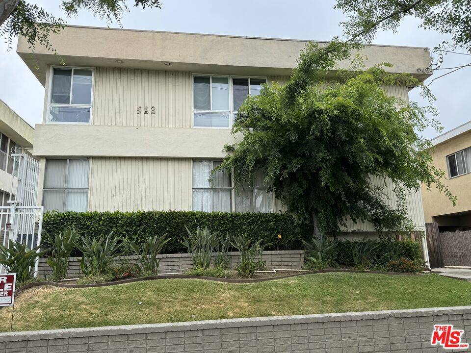 Inglewood, CA 90302,563 E Hazel ST #6